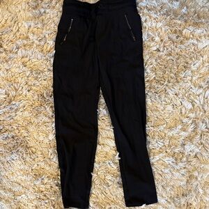 Athleta Endless high rise pant tapered leg